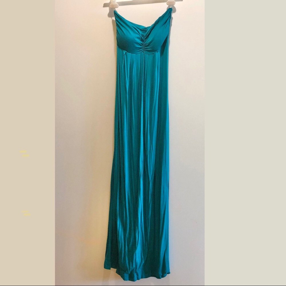 MENDOCINO BY OOYOO KELLY GREEN TUBE MAXI DRESS